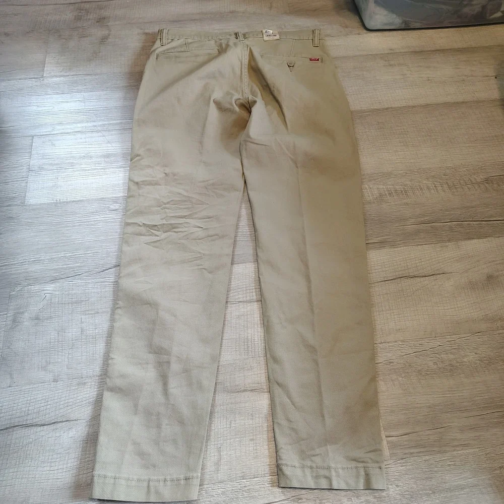 Levis XX Chino Standard Taper‎ Pants Mens 31x32 Khaki Tan Stretch 852260069 NEW